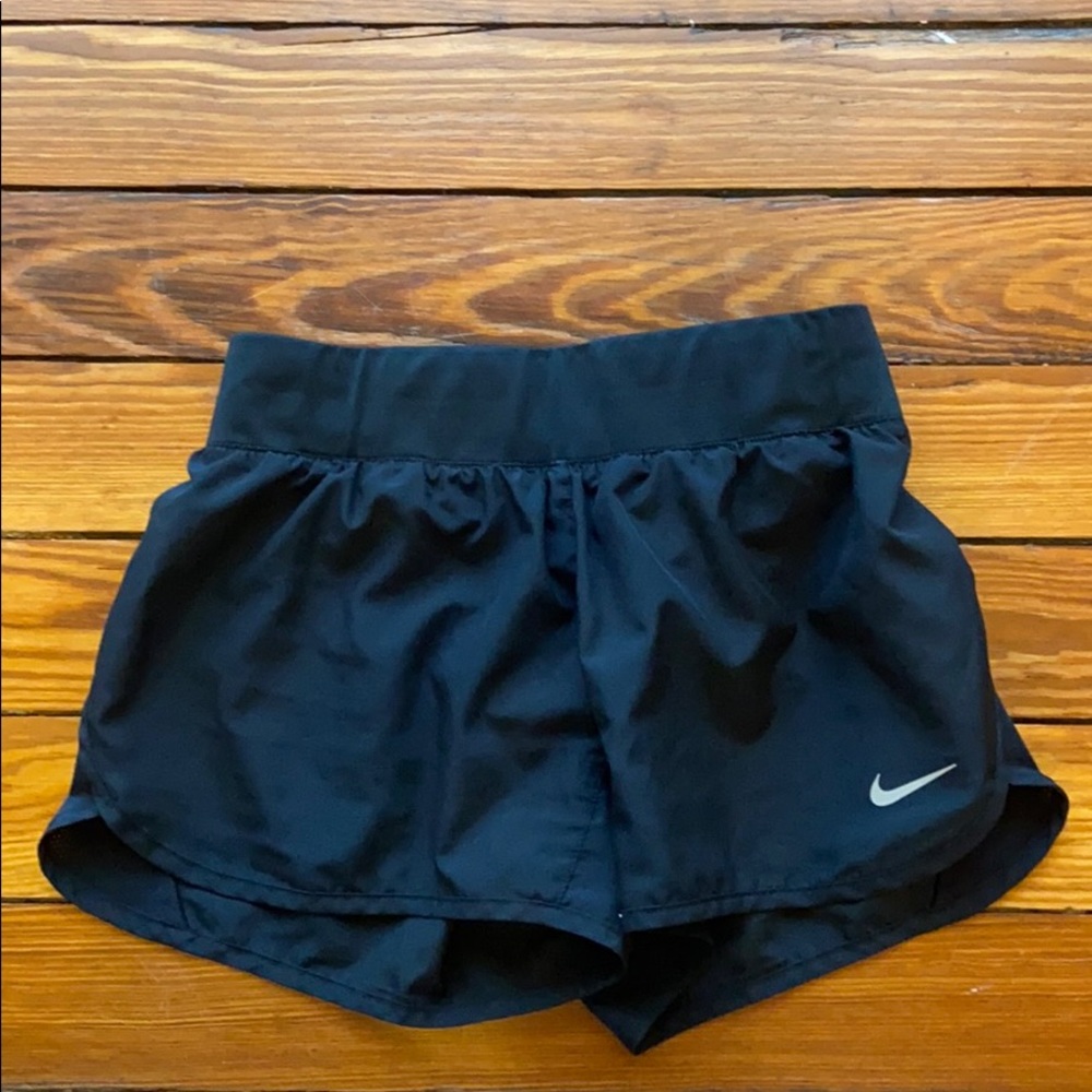 Nike girls black shorts